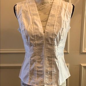 Tailored snap-front cotton blouse